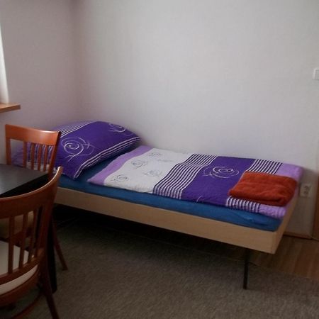 Penzion Apartmany Злин Номер фото